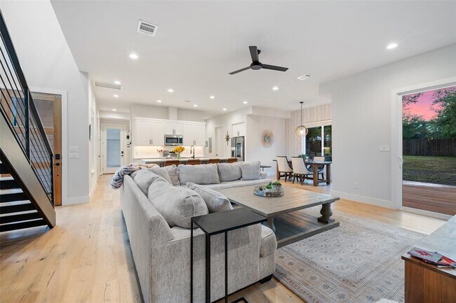 Building Photo - 22218 Briarcliff Dr