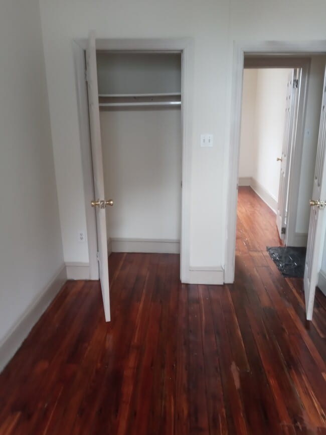 Bedroom - 3874 Lancaster Ave