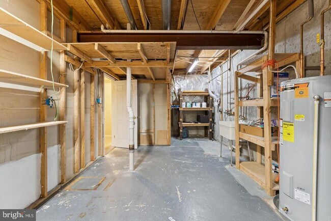 Building Photo - 12098 Winona Dr