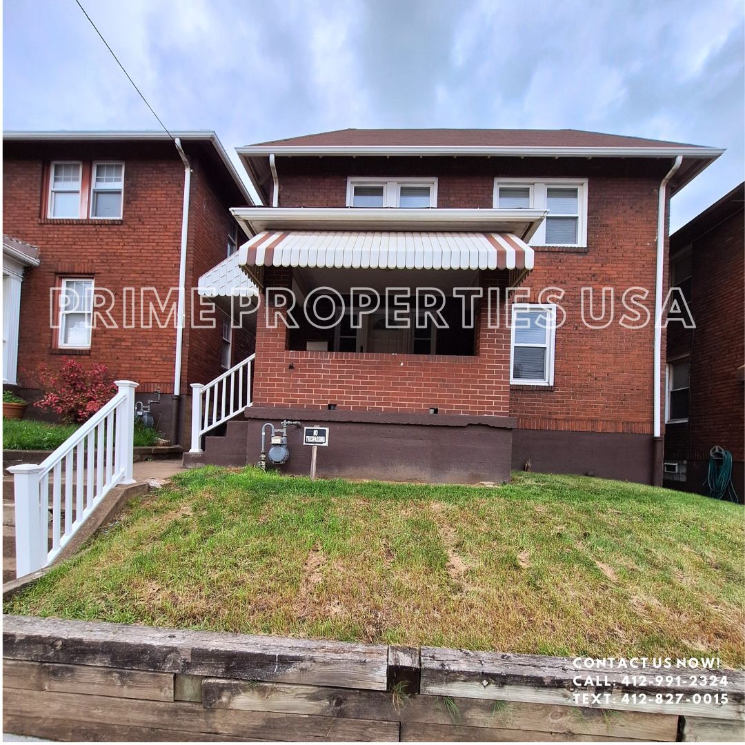 Building Photo - 525 Maple St