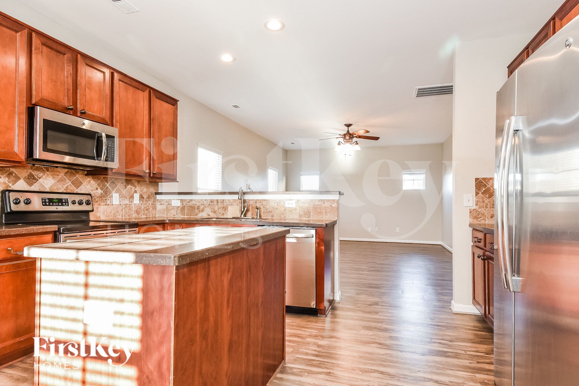 Building Photo - 6465 Flintlock Ct