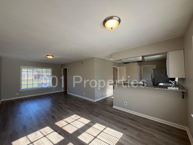 Building Photo - 2658 Galaxie St
