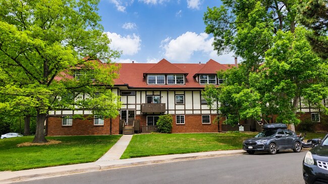 Building Photo - 3250 Oneal Cir