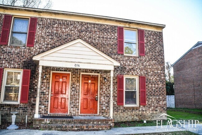 Building Photo - 206 Lindbeth Dr