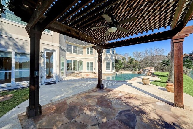 Building Photo - 2019 Bendstone Cir