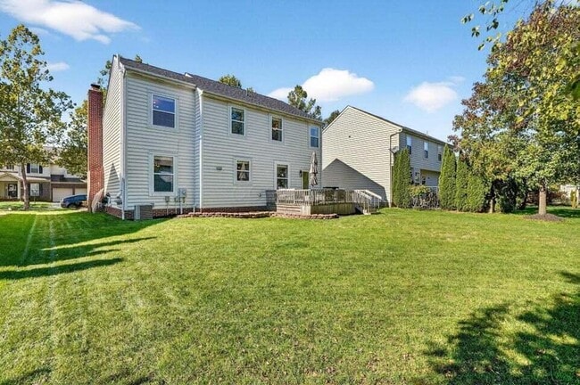 Building Photo - 5692 Sugarwood Dr