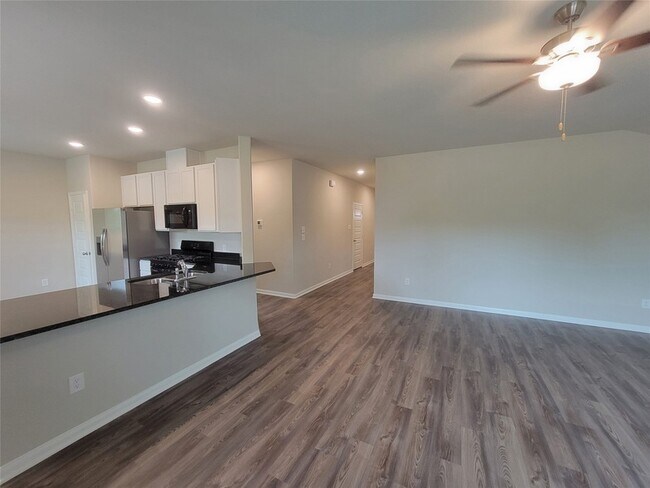 Building Photo - 11736 Whirlaway Dr
