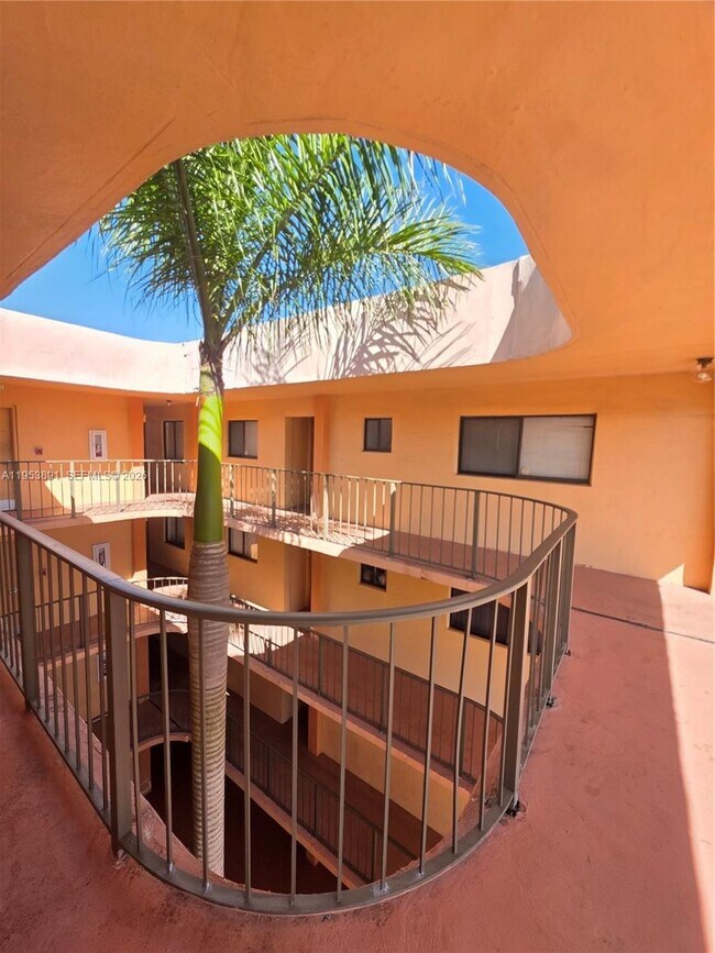 Building Photo - 8600 SW 133rd Avenue Rd