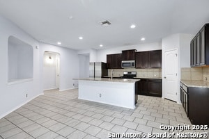 Building Photo - 8719 Hudson Holw