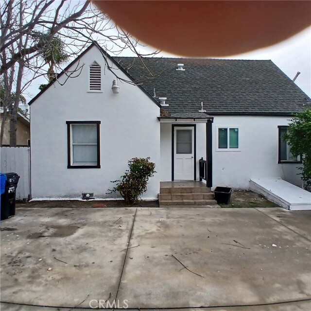 Building Photo - 5715 Case Ave