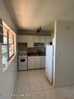 Building Photo - 429 Sunrise Dr