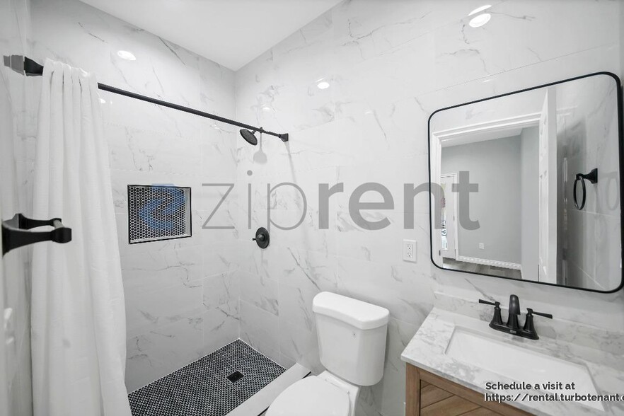 Building Photo - 4514 Ellenwood Dr