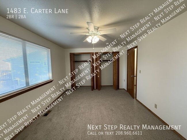 Building Photo - 1483 E Carter Ln