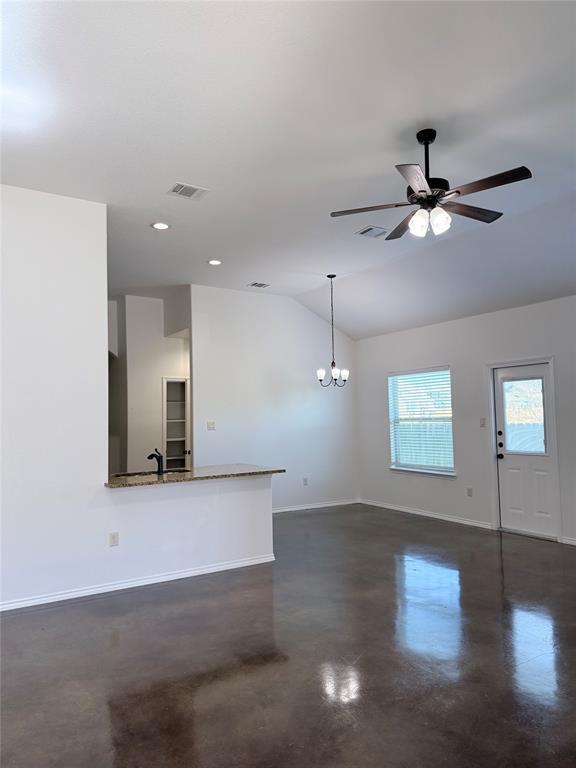 Building Photo - 623 Jack Rabbit Ln