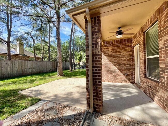 Building Photo - 11 Silver Arrow Court