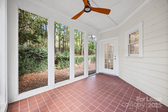 Building Photo - 7219 Bevington Woods Ln