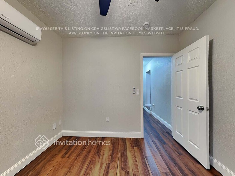 Building Photo - 822 Rosalia Dr