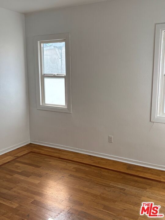 Building Photo - 2736 Cloverdale Ave