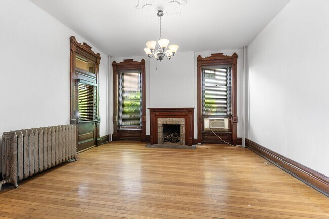 Building Photo - Huge Brick House in Victorian Village/Short North, Beautiful Woodwork 3 Car Garage and Swimming pool