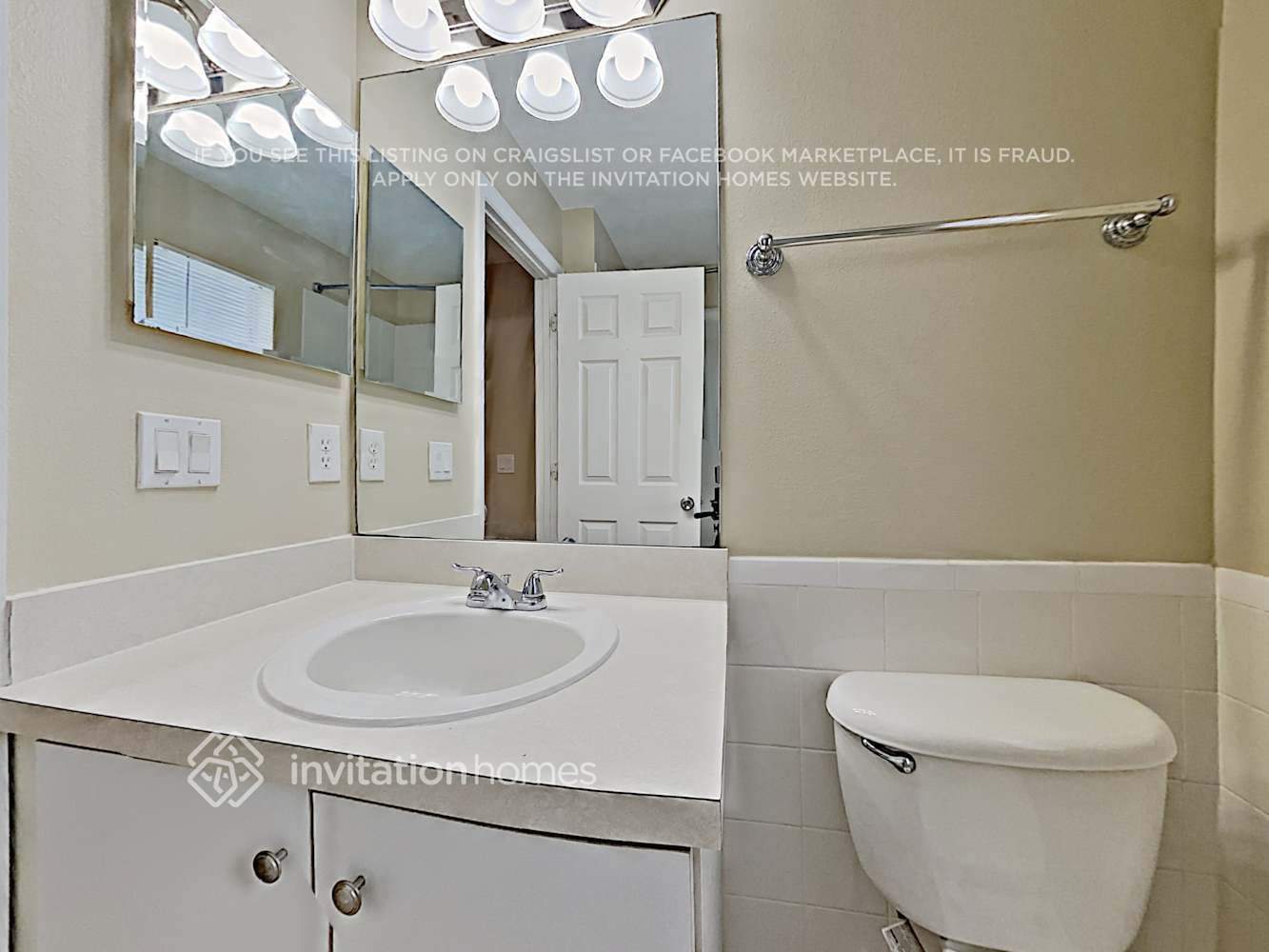 Building Photo - 2762 Cullens Ct