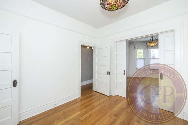 Building Photo - Noe Valley - 2 BR, 1 BA Condo 965 Sq. Ft. ...