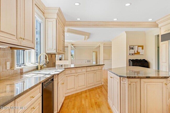 Building Photo - 13 Driftwood Ln