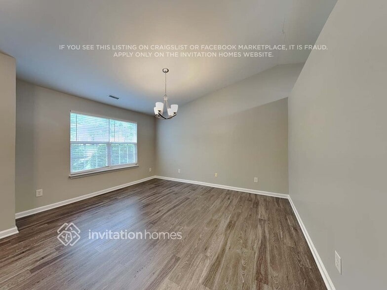 Building Photo - 3821 Tyler Bluff Ln