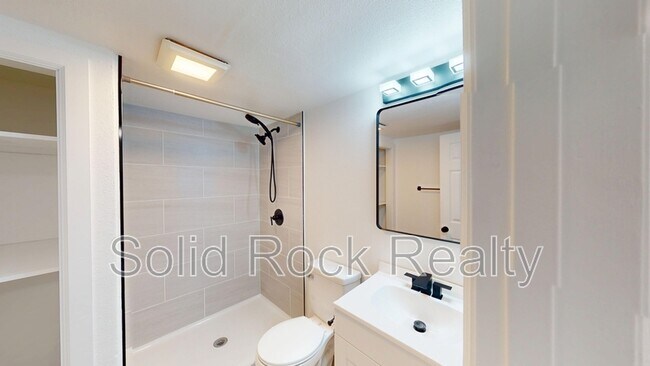 Building Photo - 7336 Franconia Dr