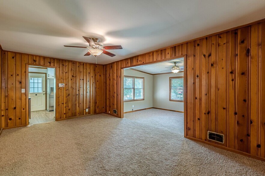 Building Photo - 3920 Cliftondale Pl