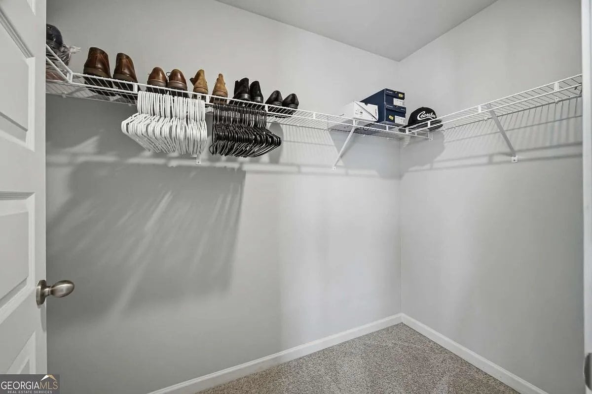 Building Photo - 933 Nandina Ln