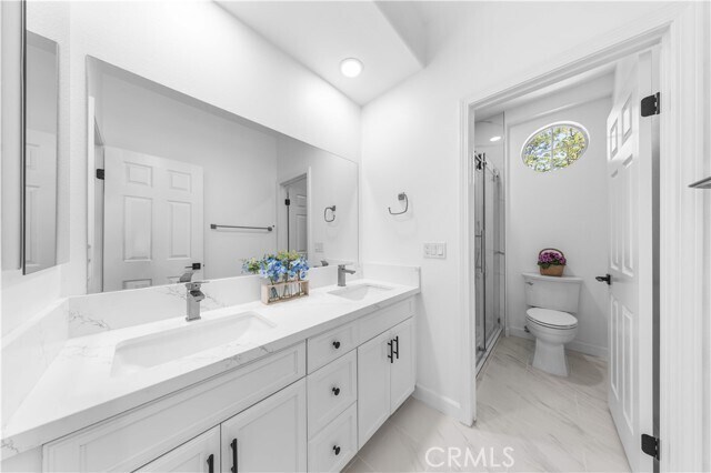 Building Photo - 67 Cienega