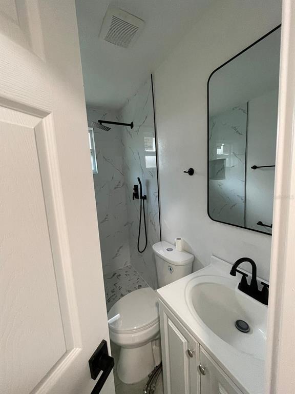 Building Photo - 611 Westmoreland Rd