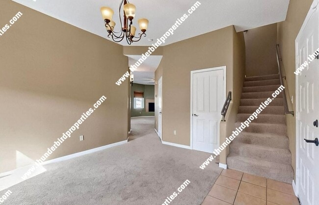 Building Photo - 5 bedroom home in Los Milagros