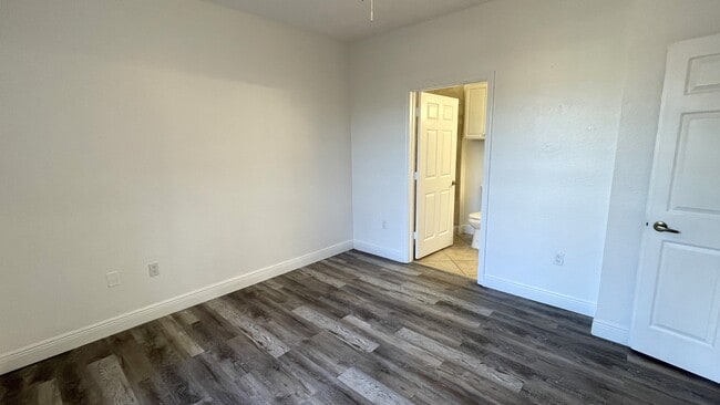 Building Photo - 5526 Pga Blvd
