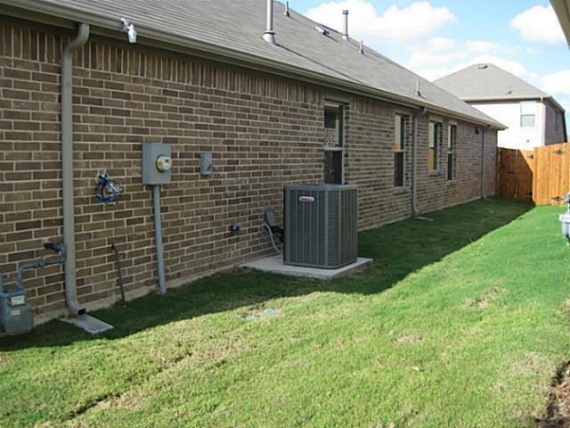 Building Photo - 2621 Frisco Wood Dr