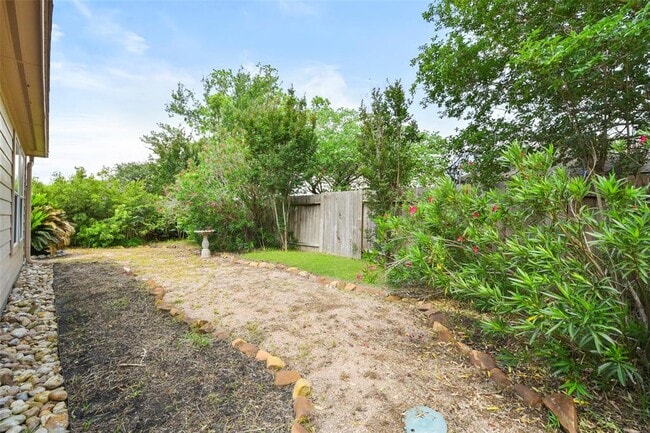 Building Photo - 13518 Barons Lake Ln