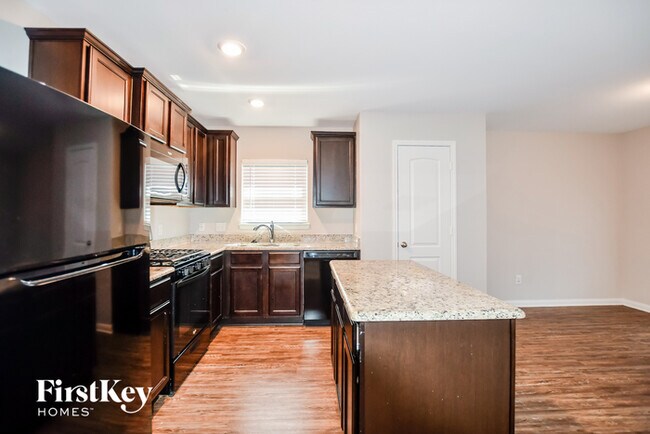 Building Photo - 4123 Perch Dr
