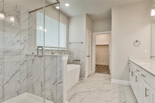 Building Photo - 228 Gardenia Dr