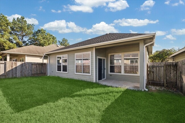 Building Photo - 2915 Crescent Oaks Park Ln