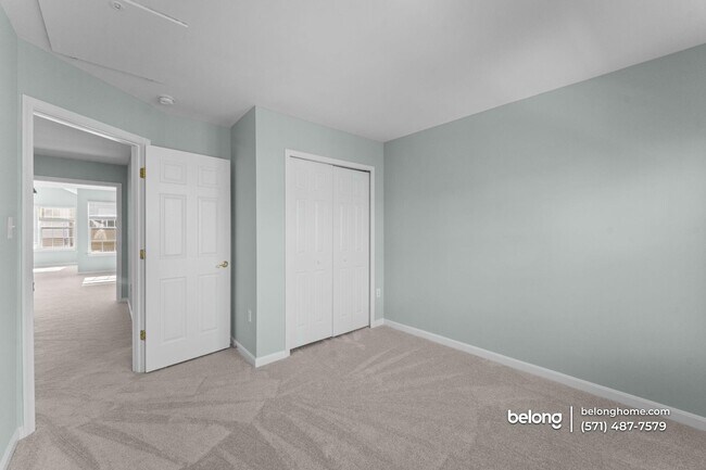 Building Photo - 47339 Blackwater Falls Terrace