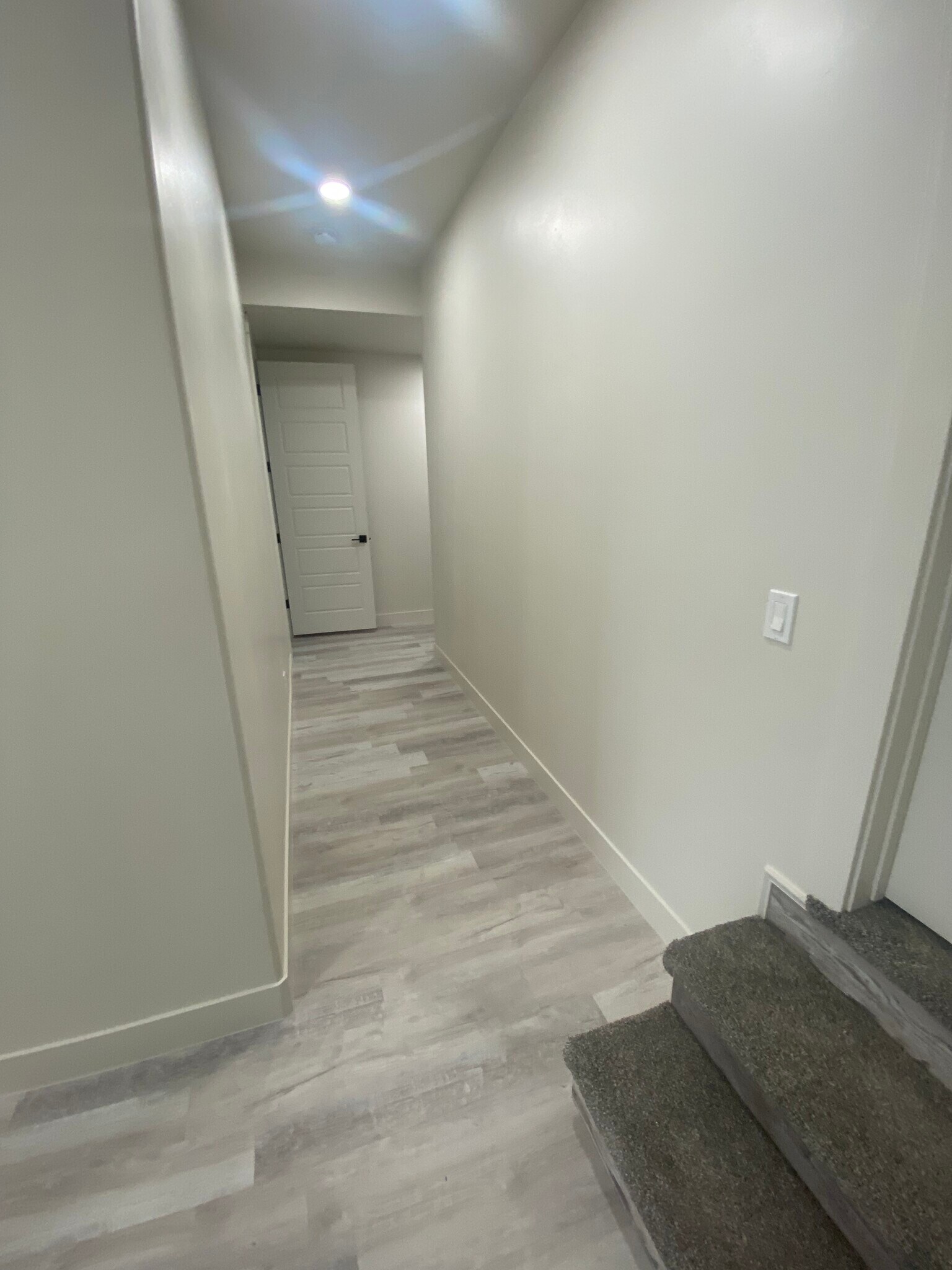 Building Photo - 2753 E Lake Vista Dr