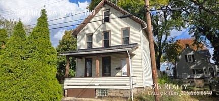 Building Photo - 1258 Minerva Ct NW