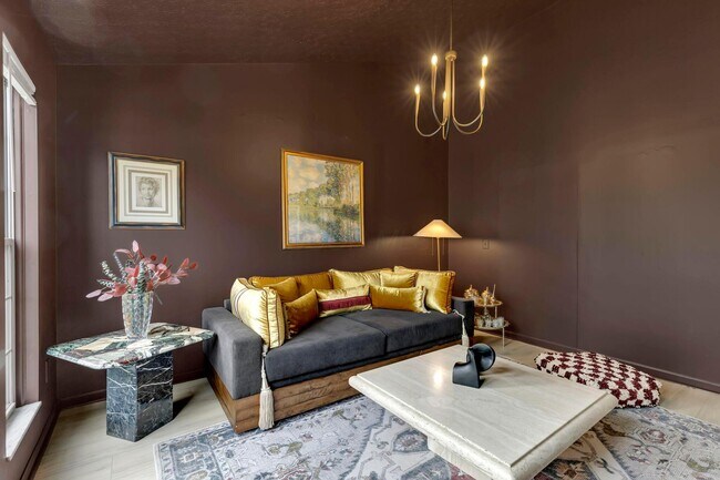 Building Photo - 2639 Berber St