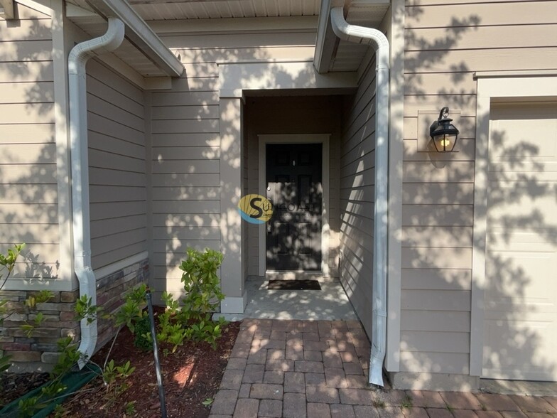 Building Photo - 7250 Claremont Creek Dr