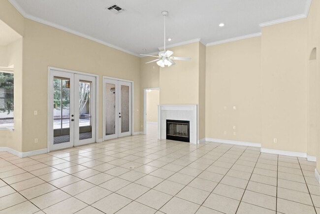 Building Photo - Avalon Park at Turtle Creek 3 bedroom home