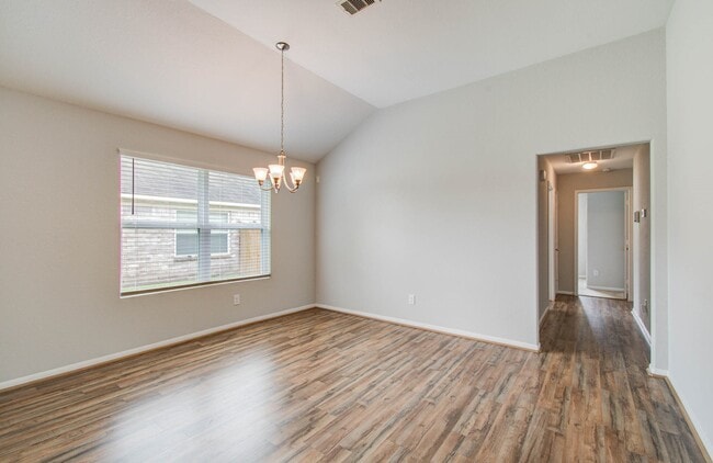 Building Photo - 2106 Bishop Hollow Ln