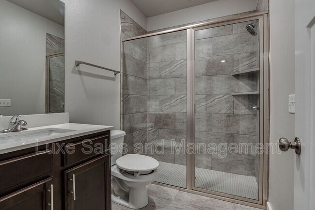 Building Photo - 2188 Buena Vida Ln