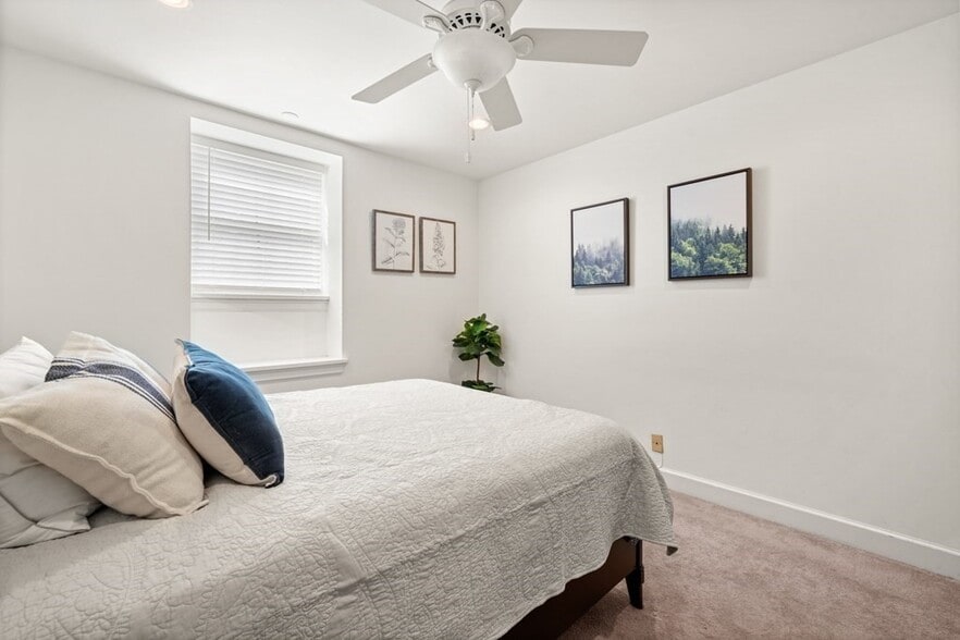 Building Photo - 5 Appleton St