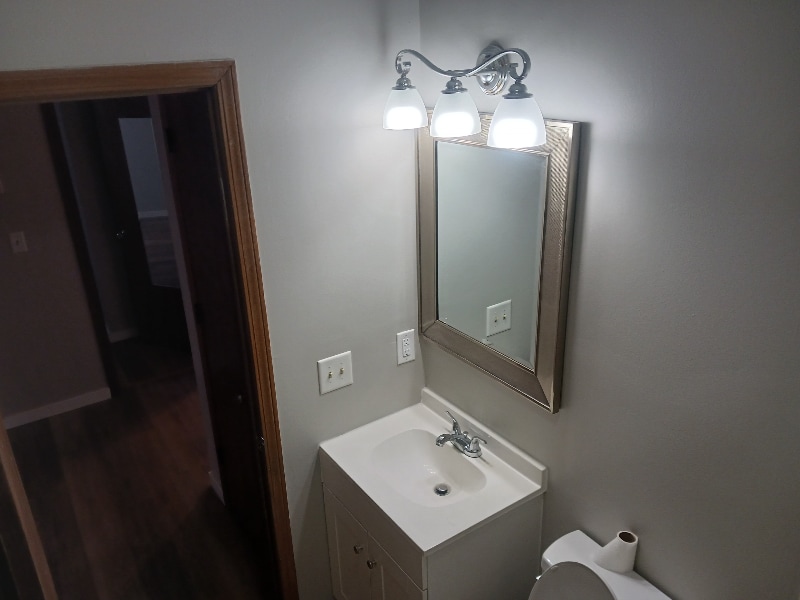 Building Photo - 811 Bruns Ln