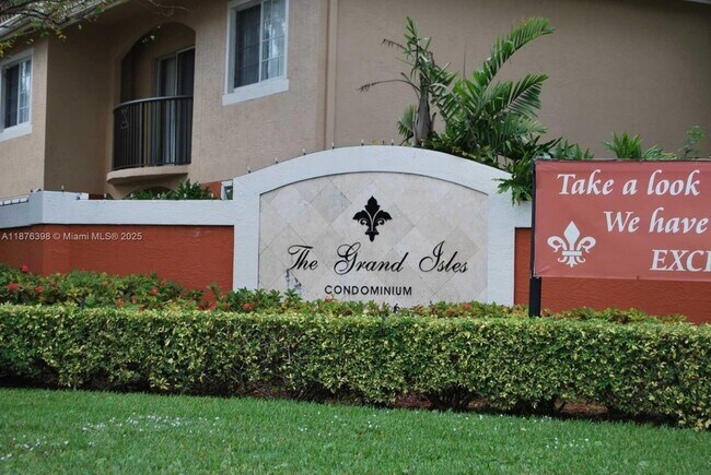 Building Photo - 4175 N Haverhill Rd